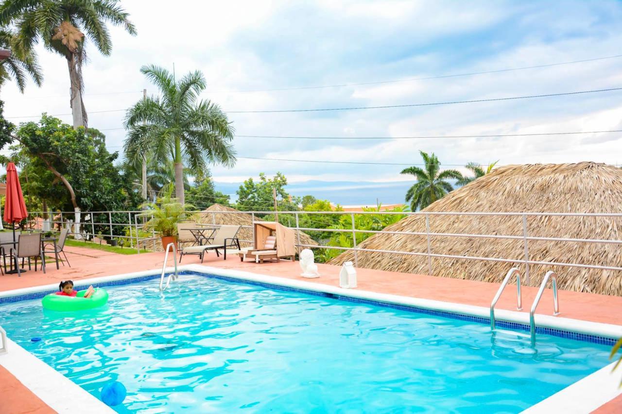 Bella Vista Vacation Apartment Montego Bay Ngoại thất bức ảnh